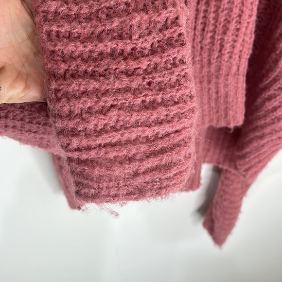 FREE PEOPLE Moonbeam Pink Alpaca Blend Slouchy Oversized Sweater Size XS - Picture 9 of 16